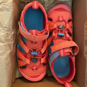 KEEN Kids Seacamp II CNX Sandals - Size 1 - Coral
